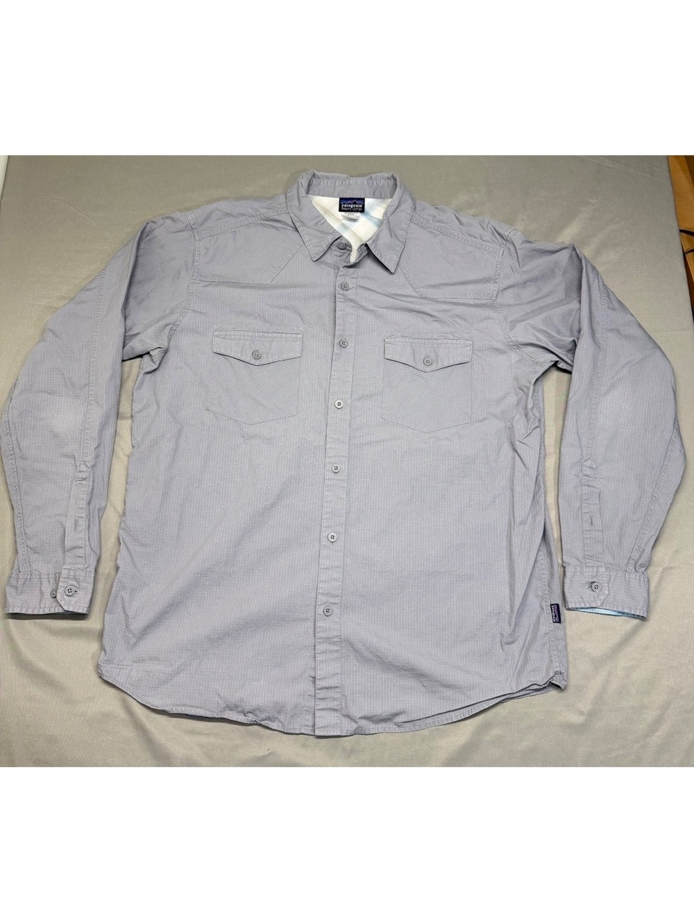 Patagonia Men's Long Sleeve Organic Cotton Shirt Size Large Light Gray